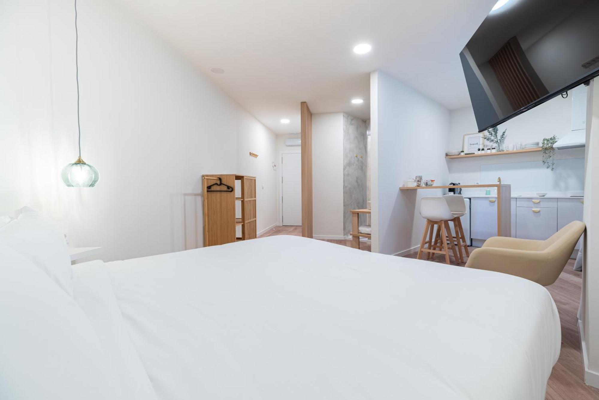 Apartamentos Turisticos Fatima, En El Centro De Vigo Exterior foto